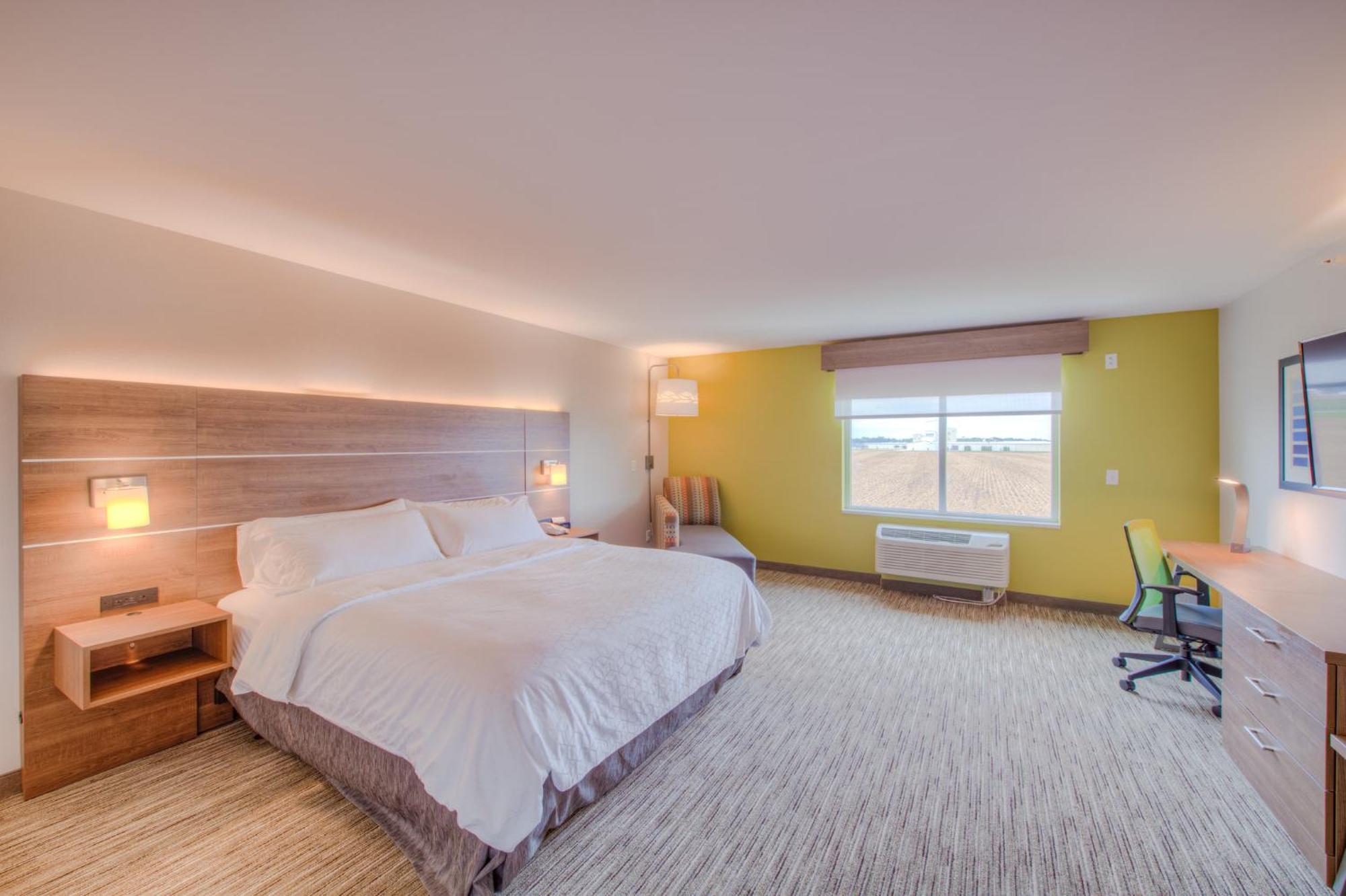 Holiday Inn Express & Suites - Remington By Ihg Dış mekan fotoğraf