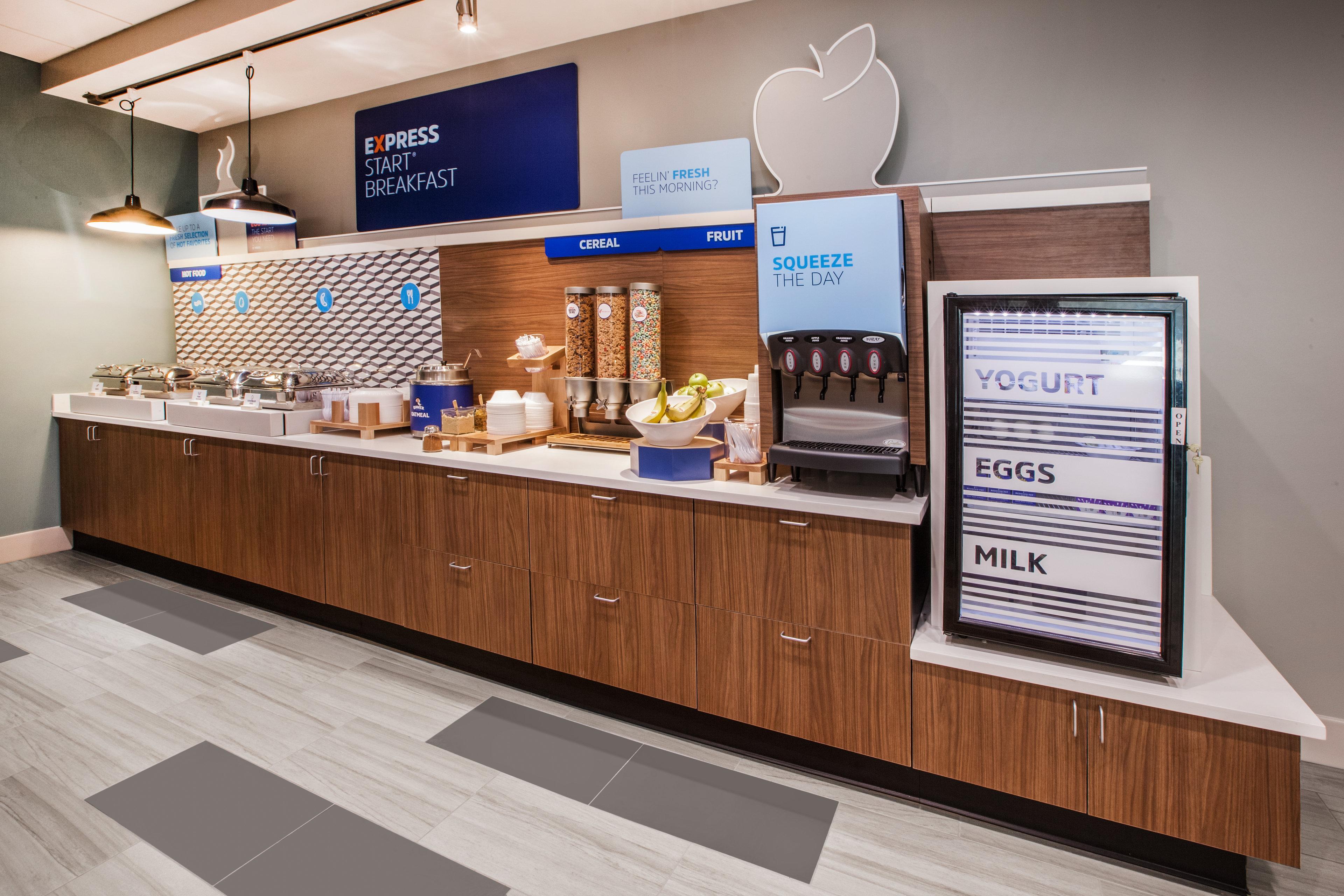 Holiday Inn Express & Suites - Remington By Ihg Dış mekan fotoğraf