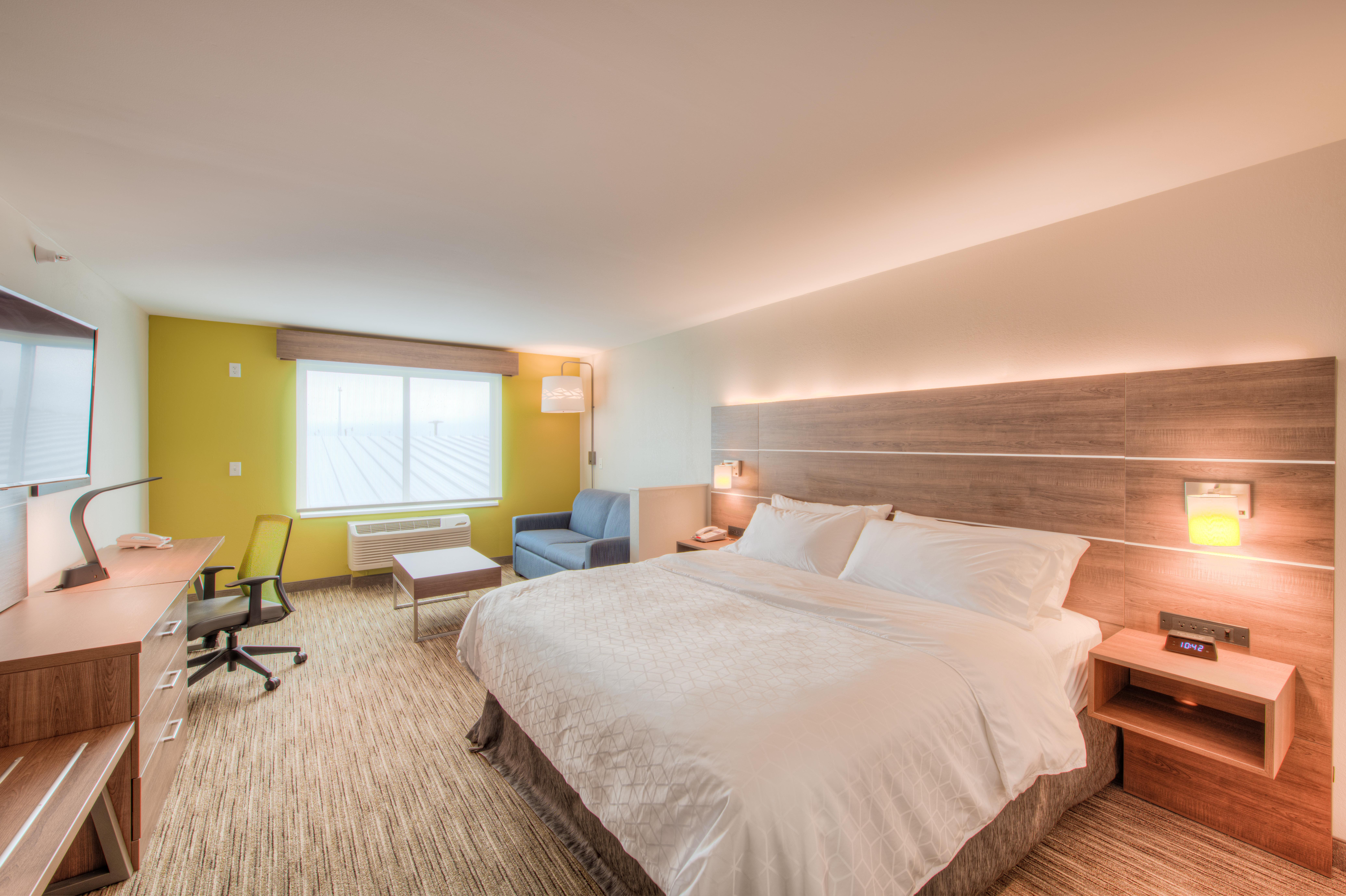 Holiday Inn Express & Suites - Remington By Ihg Dış mekan fotoğraf